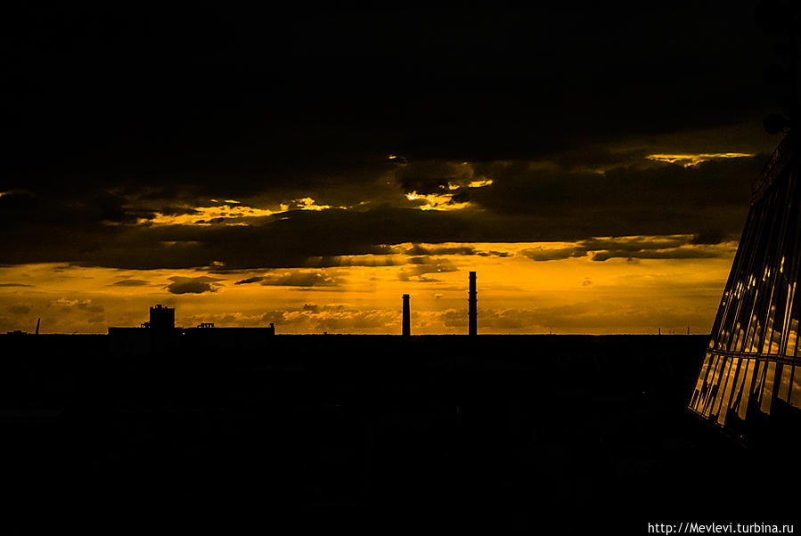 Летний закат в Риге Рига, Латвия Летний закат в Риге Рига, Латвия