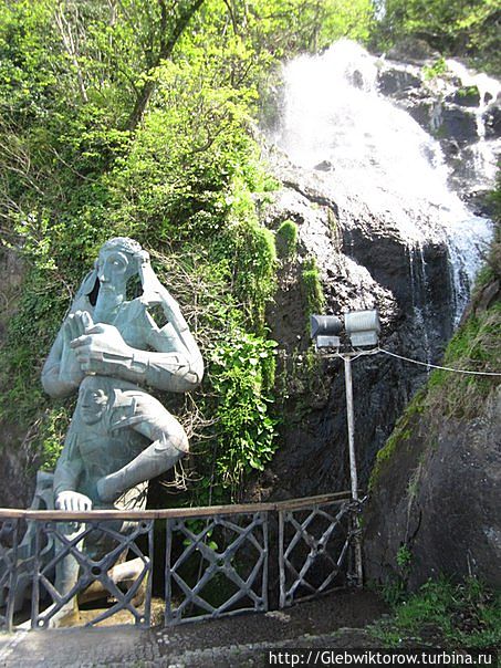 Водопад св.Андрея около Сарпи Сарпи, Грузия