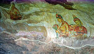 часть фресок сохранилась лишь там, куда монахи не добрались — в пещере на высоком уровне. Туда сейчас можно подняться по металлической леснице