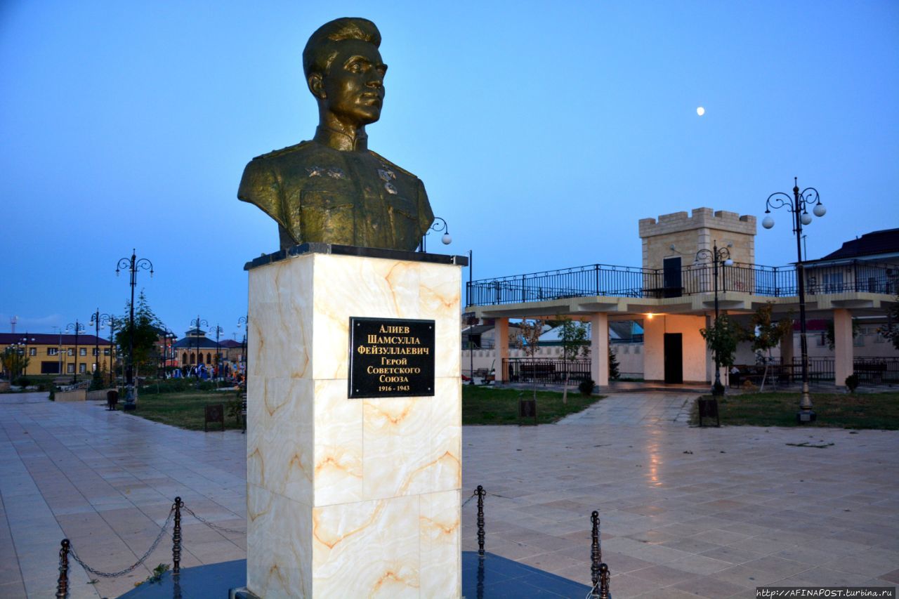 Парк Боевой Славы Дербент, Россия Парк Боевой Славы Дербент, Россия