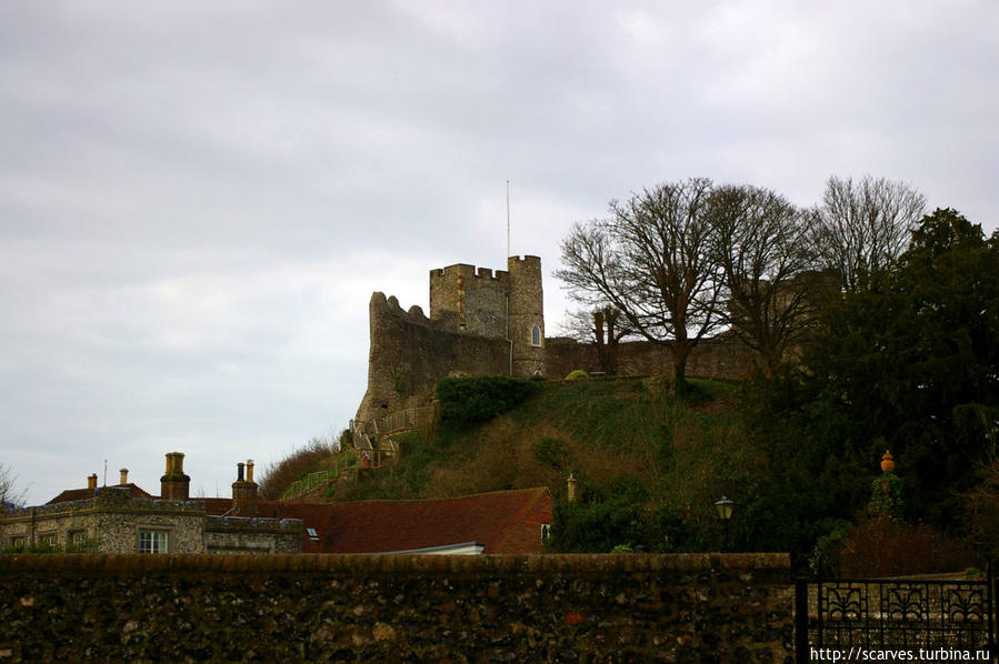 Замок Льюис, Великобритания