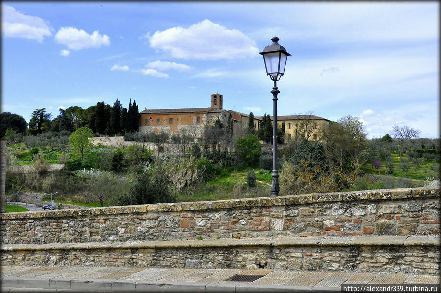 Колле-ди-Валь-д'Эльса – город хрусталя Тоскана, Италия