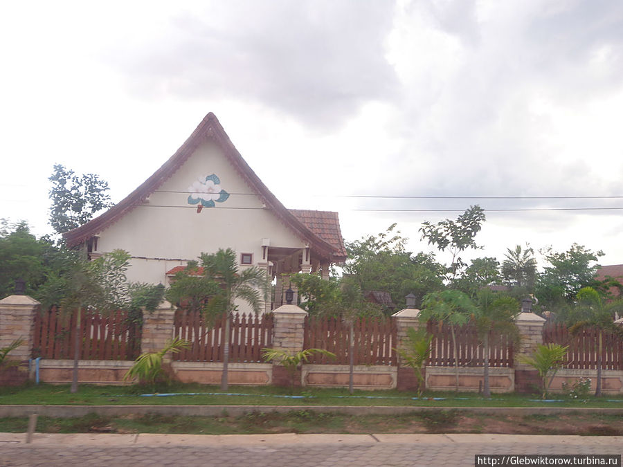 Город Салаван Салаван, Лаос