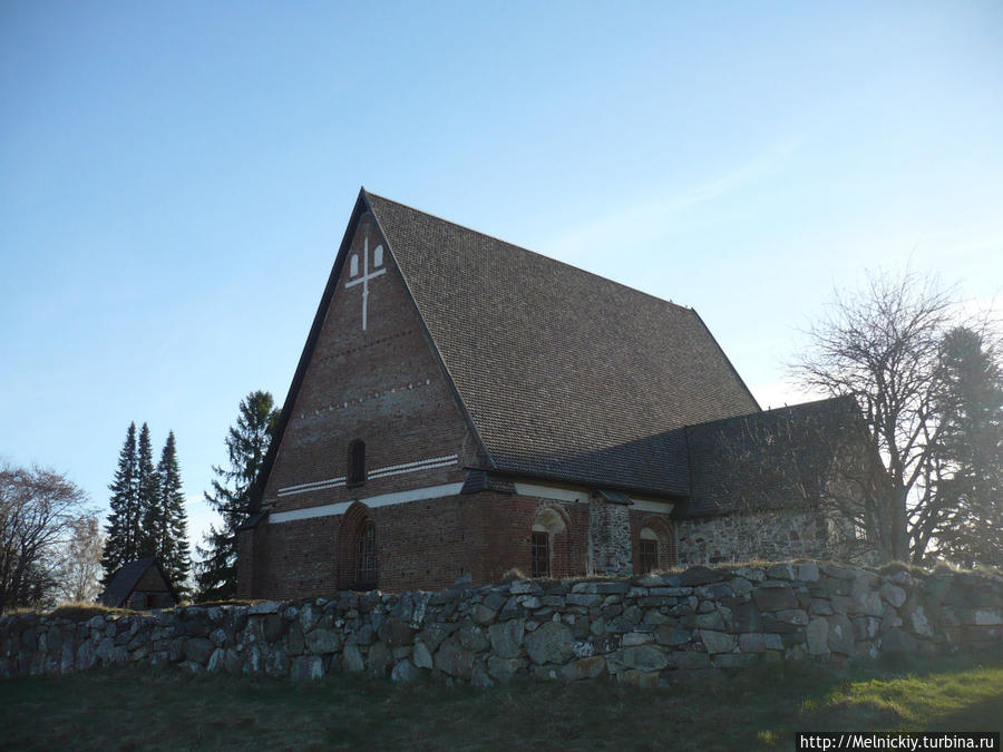 Церковь Святого Креста Хаттула, Финляндия