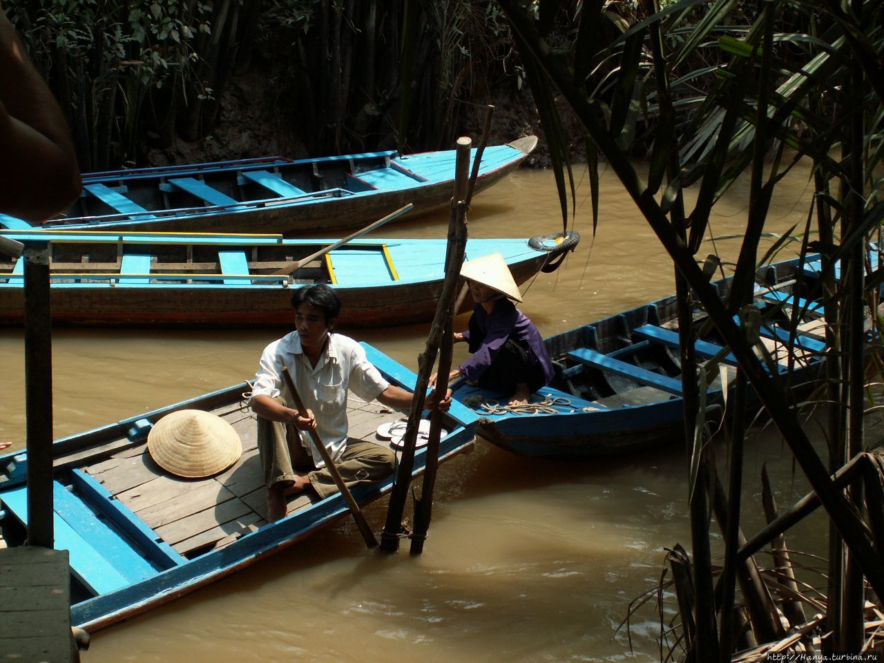 Дельта реки  Меконг. Посадка на местные лодки Дельта реки Меконг, Вьетнам