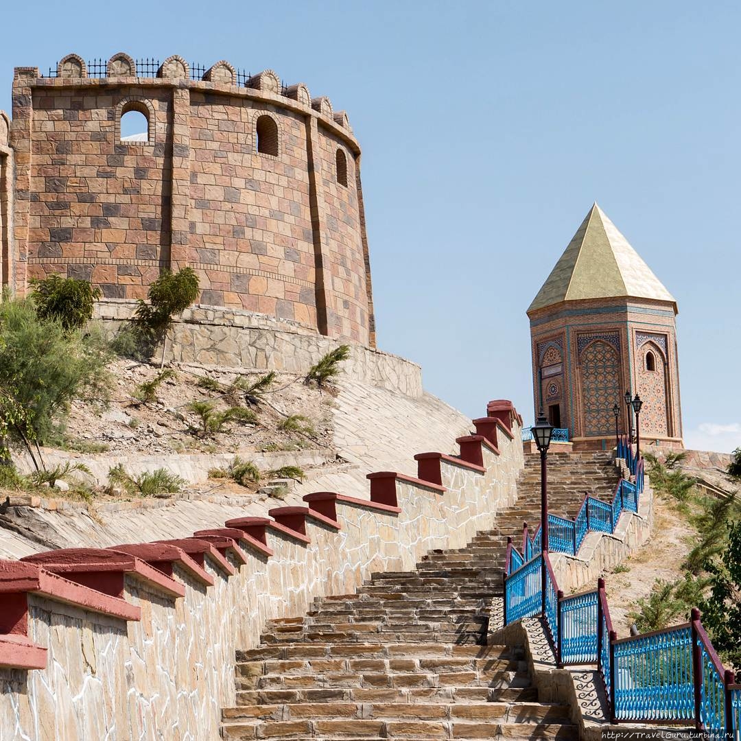 Гробница Ноя Нахичевань, Азербайджан