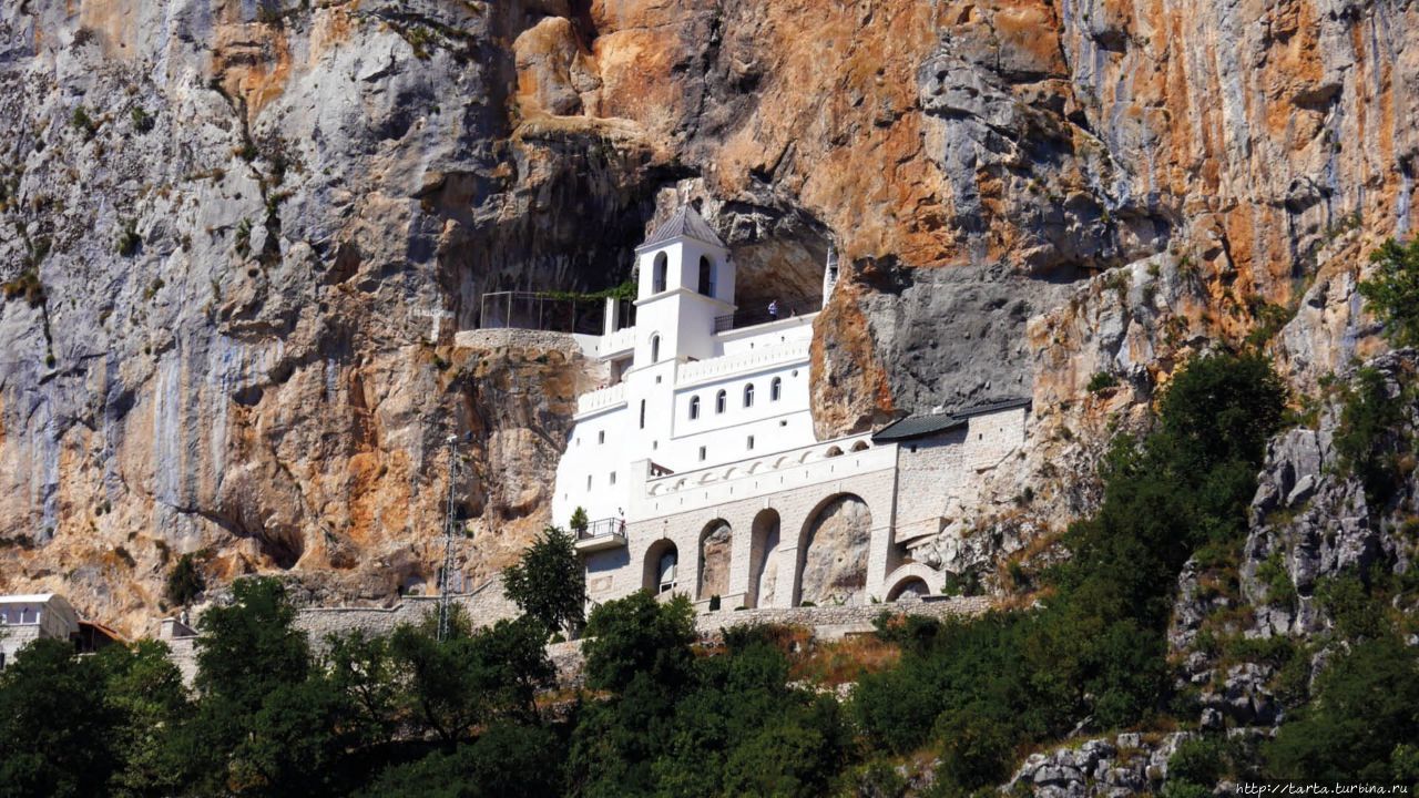 Монастырь Острог / Monastery of Ostrog