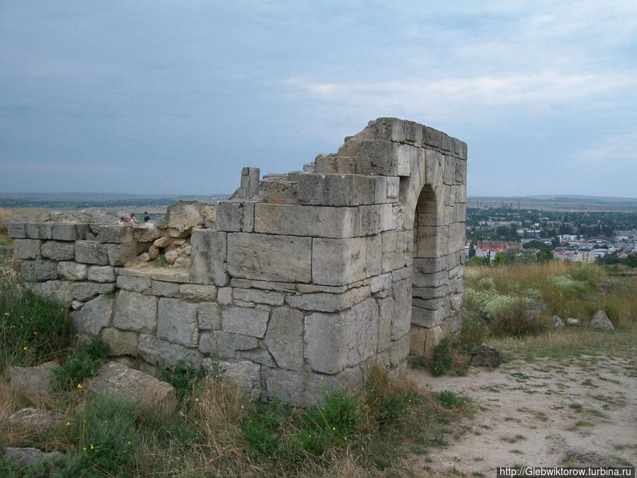 Подъем на гору Митридат