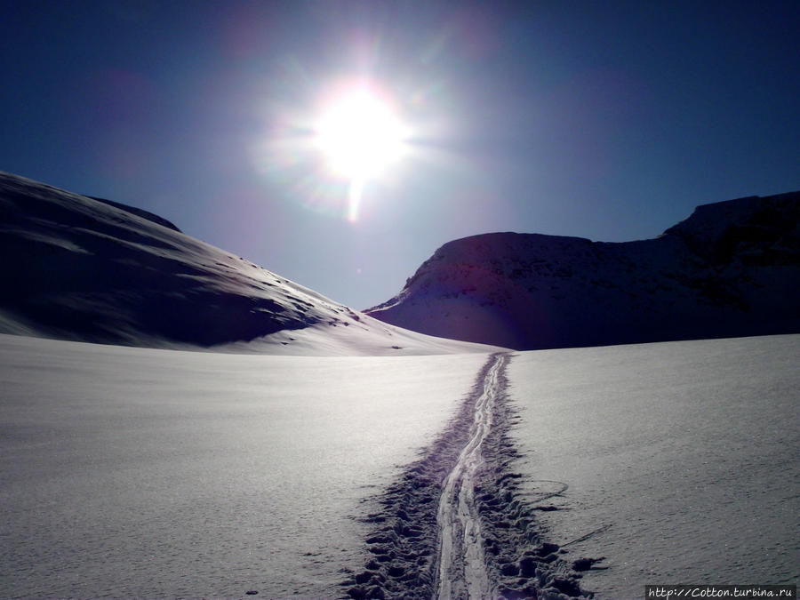 Вид на перевал Южный Чоргорр Хибины Национальный Парк, Россия
