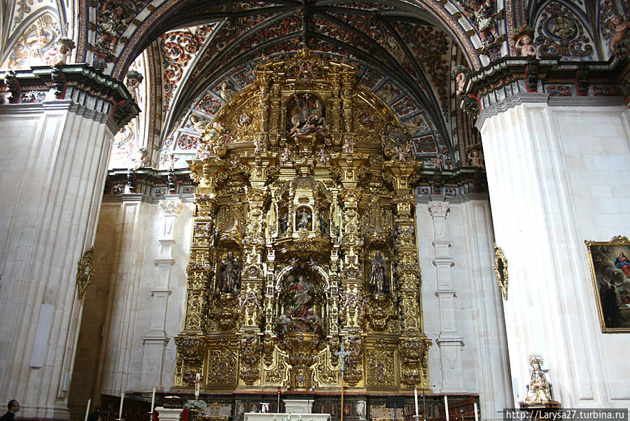 Алтарь в капелле Св. Фёклы Бургос, Испания