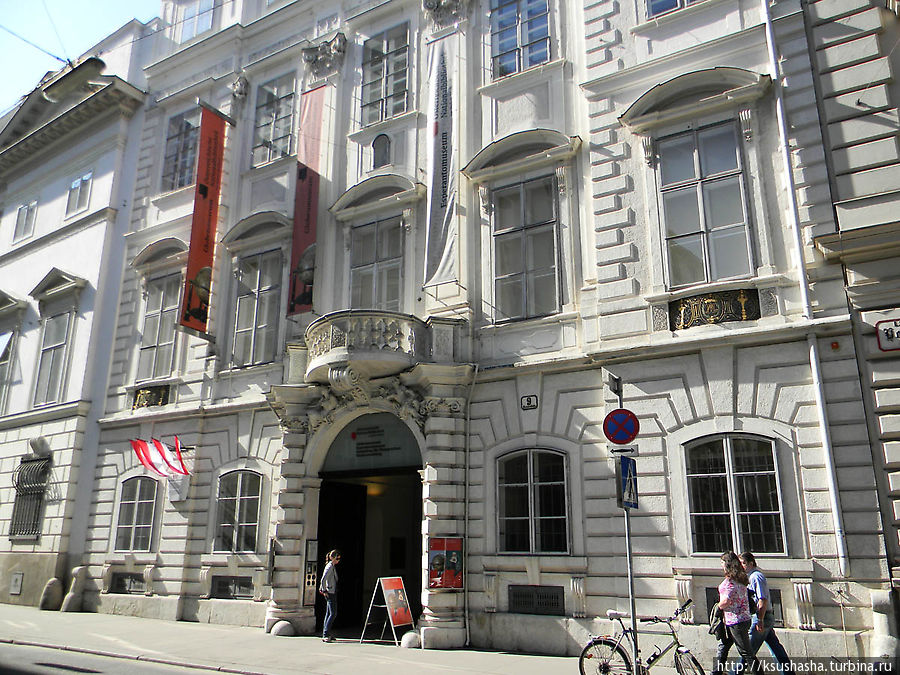 Музей глобусов Вена, Австрия