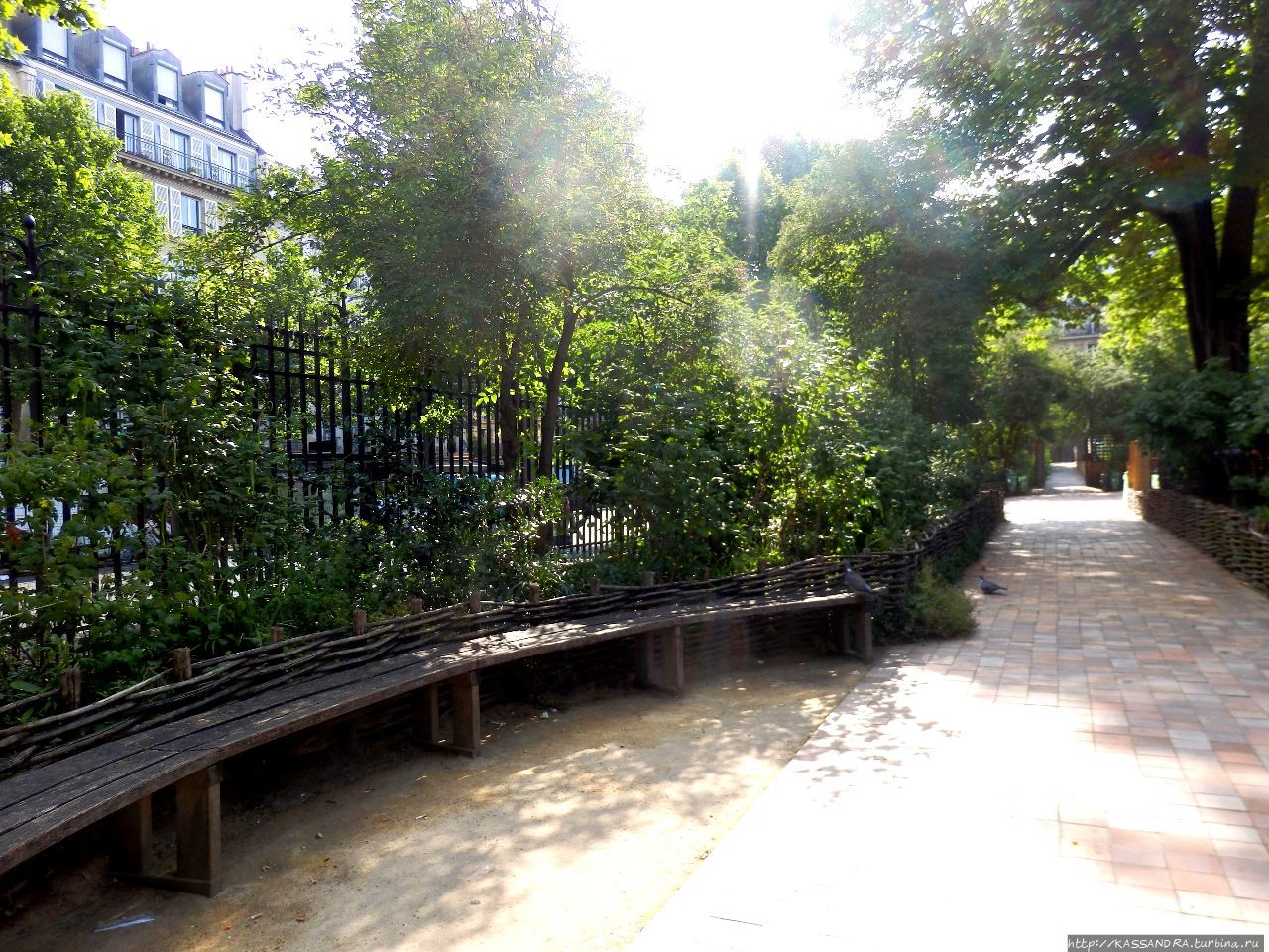 Средневековый сад  Клюни. Огород в Париже Париж, Франция