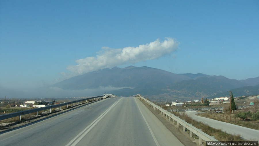 Впереди горы Беласица Салоники, Греция