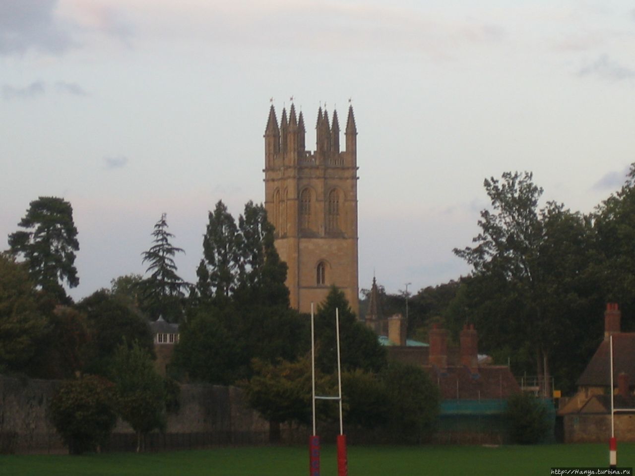 Магдален Колледж, Оксфорд. Бащня -символ Оксфорда