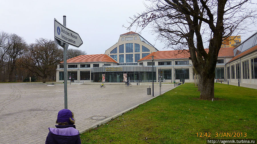 Музей снаружи Мюнхен, Германия