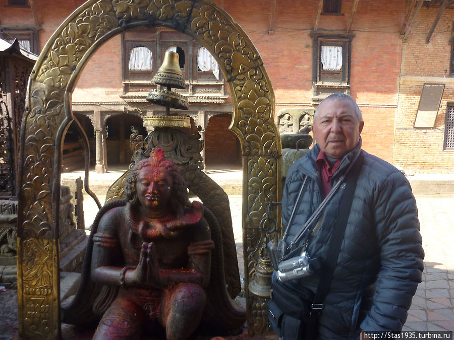 Непал. День пятый. Храм Чангу Нарайян, курорт Нагаркот.