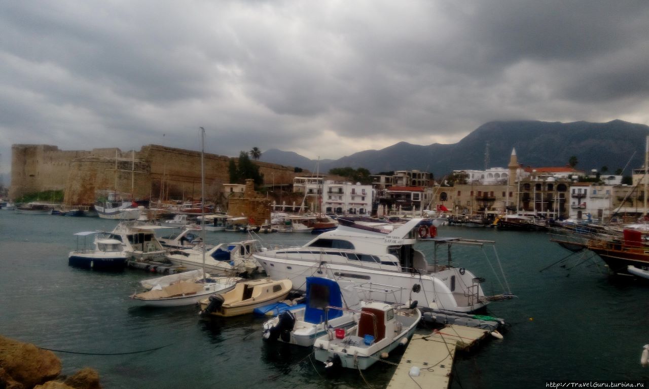 Вид на гавань Кирении. Кирения, Турецкая Республика Северного Кипра