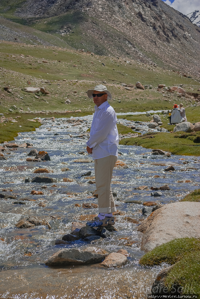 Текущая с горы Лех, Индия