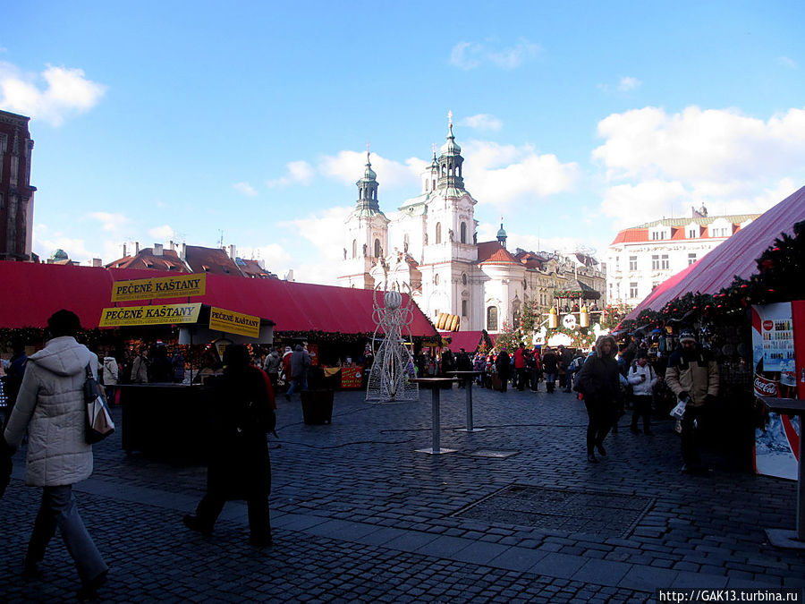 Староместская площадь готовится к Рождеству Прага, Чехия