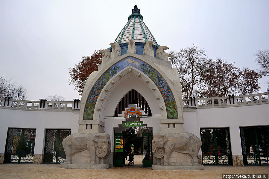 В будапештском зоопарке зимой Будапешт, Венгрия