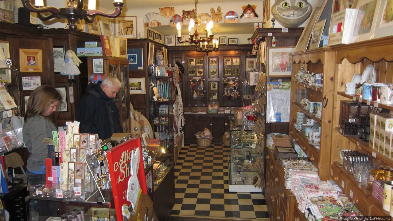 Магазин «Alice’s shop» в 