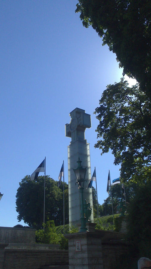 Памятник воинам освободителям. От красной армии конечно-же. Таллин, Эстония