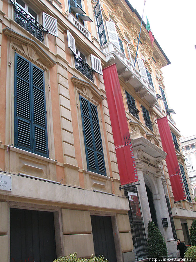 Белый дворец