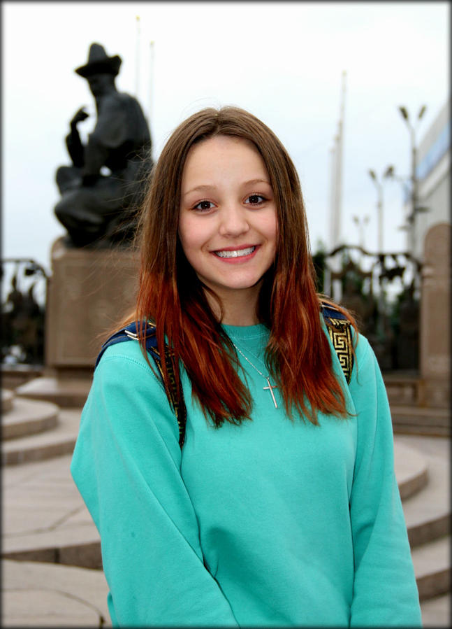 Если вдруг кто из Алматы узнает эту девушку, напишите, я вышлю ей фото. Алматы, Казахстан