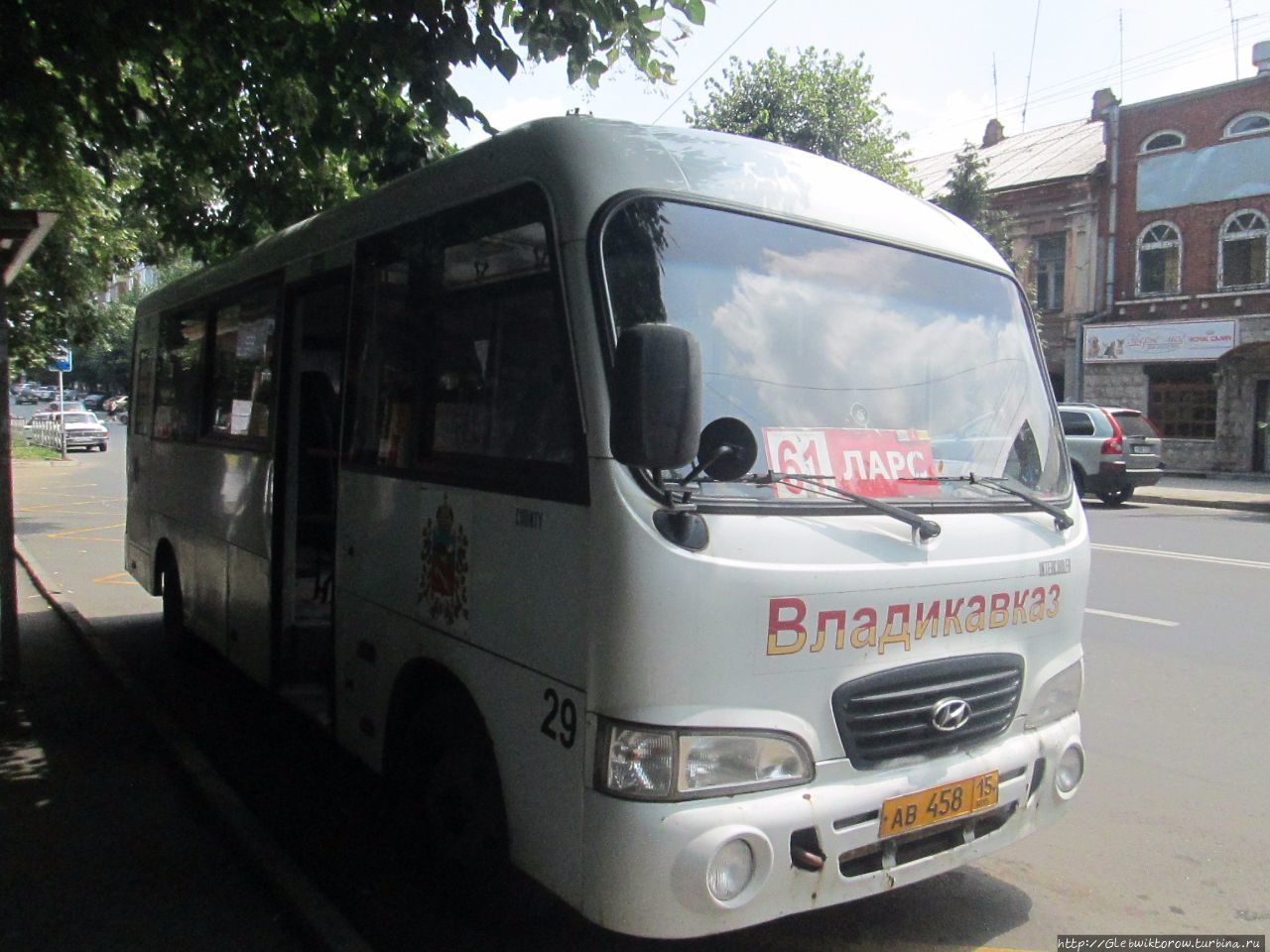 Маршрутки владикавказ. Автобусные перевозки. Автобус 61 владикавказ. Автоколонна 1210 владикавказ. Hyundai county lwb c11 тагаз.