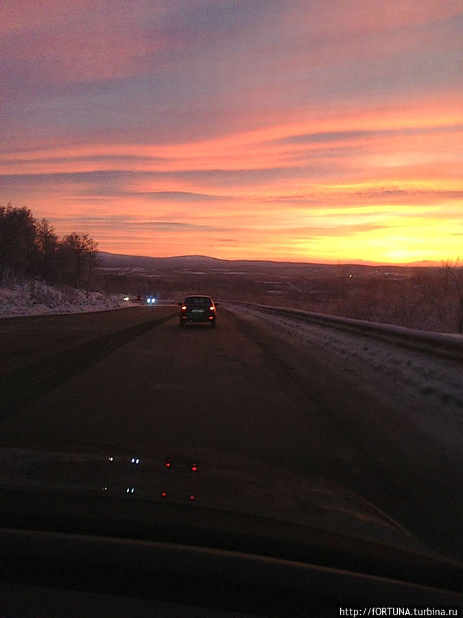 Рассвет в полярную ночь Мурманская область, Россия