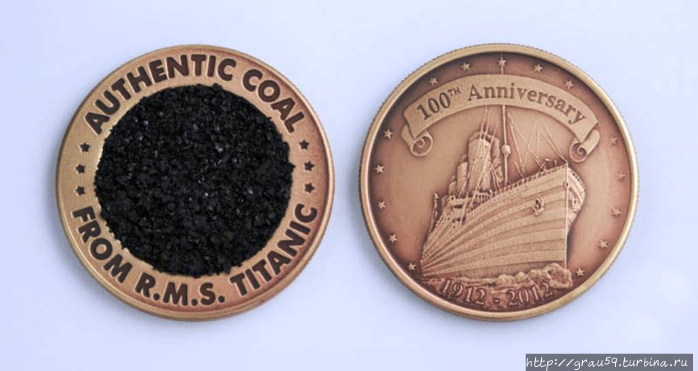 Монеты из угля и со вставками угля с потонувшего 