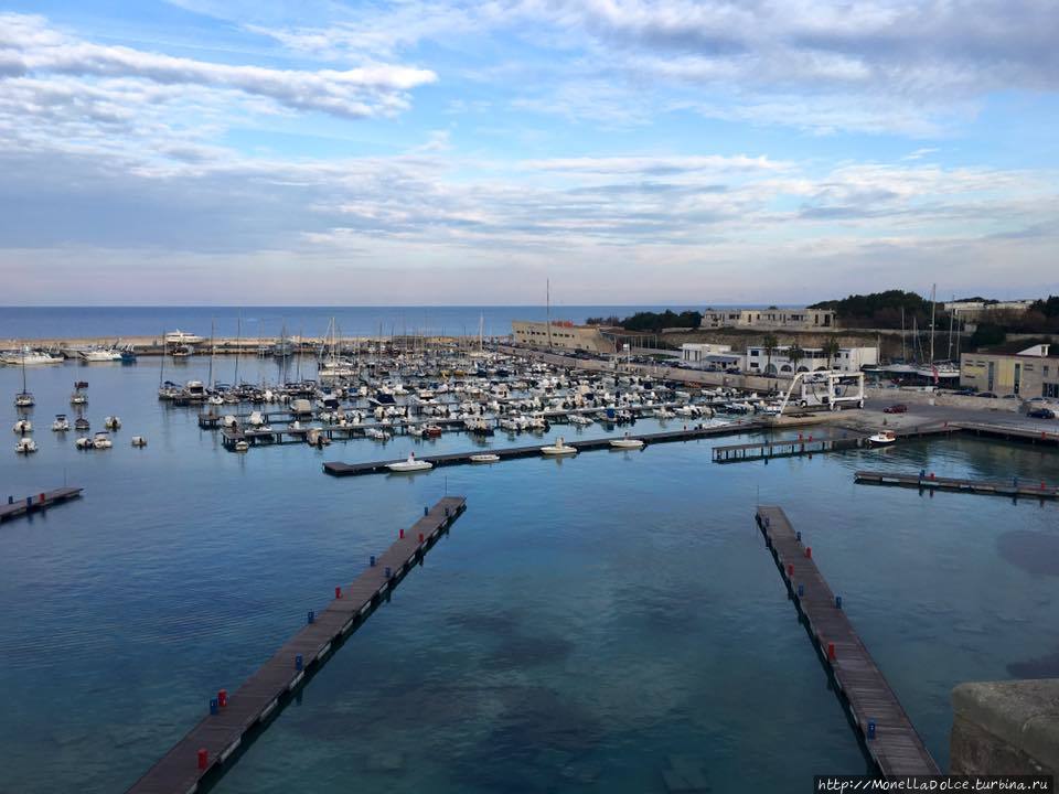 Набережная и порт Отранто — полуостров Салэнто Отранто, Италия