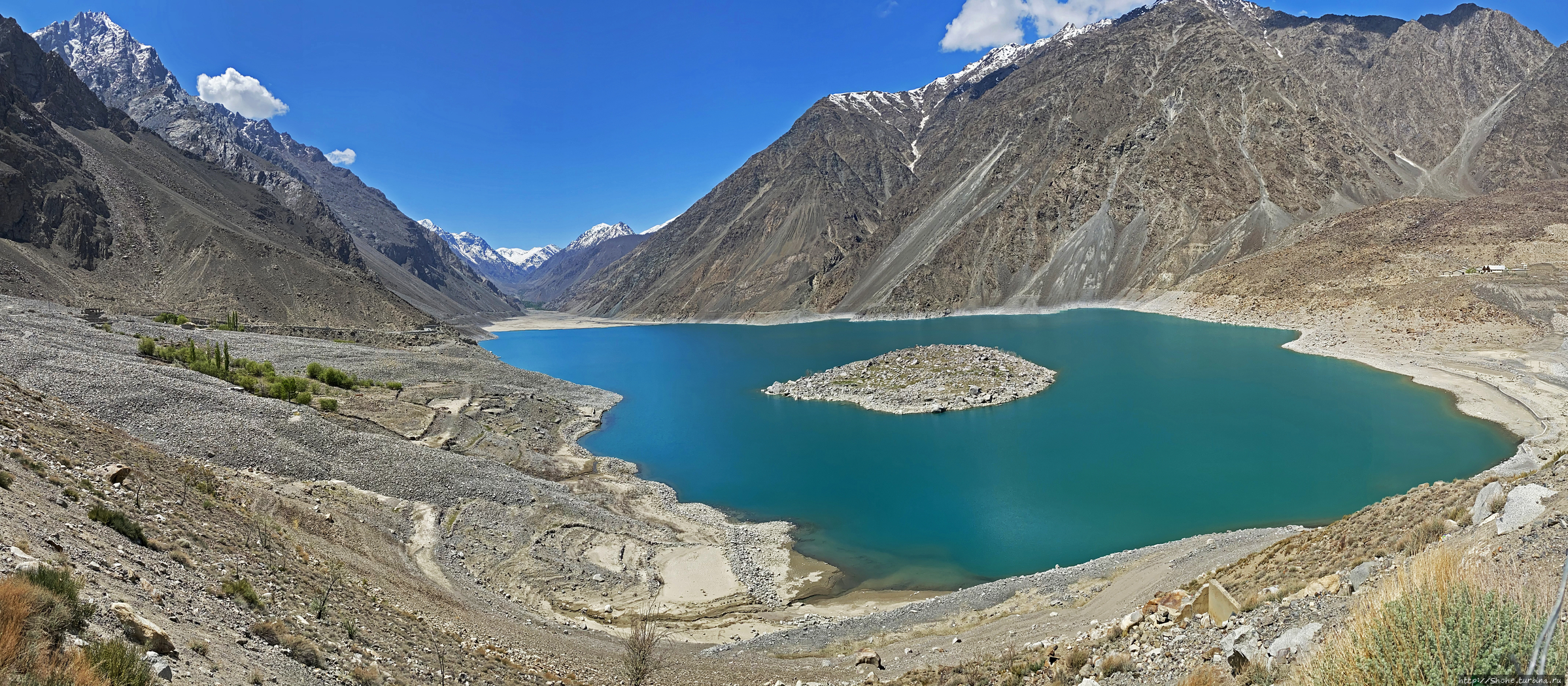 Озеро Сатпара / Satpara Lake