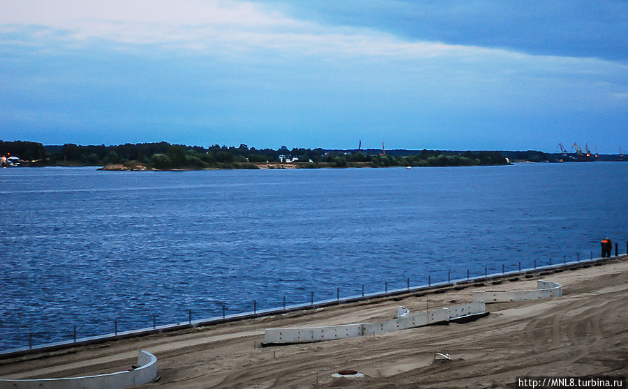 Ремонтные работы на набережной