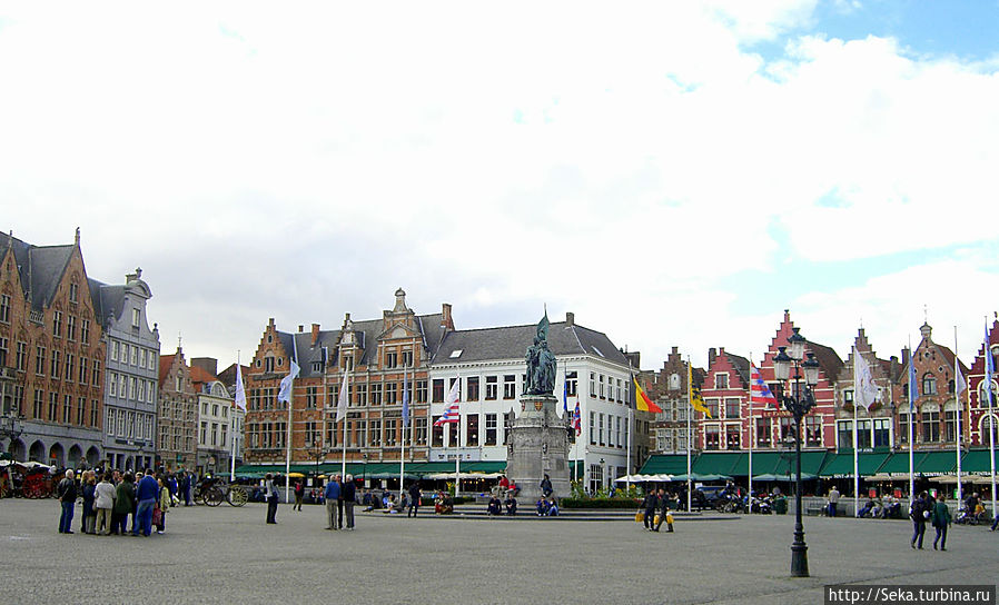 Grote Markt (Рыночная площадь)
