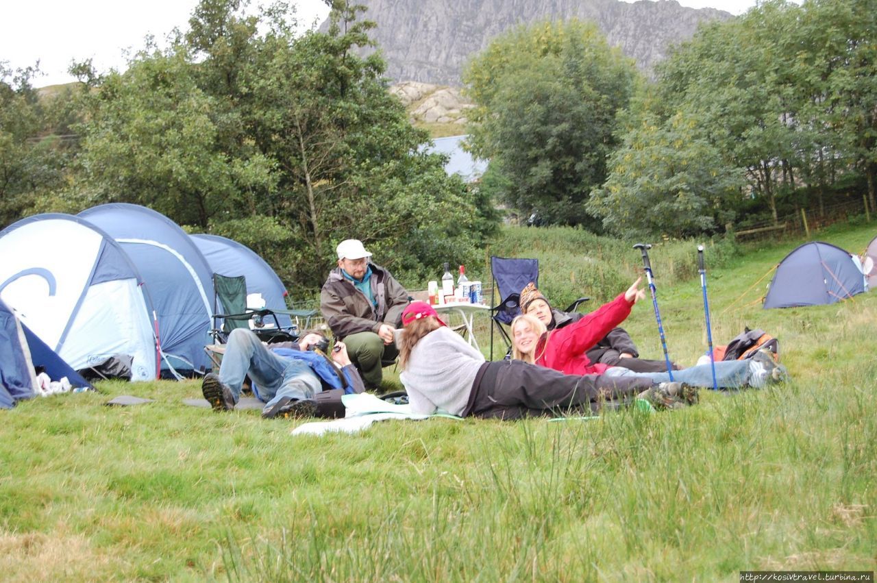 Кемпинг Гверн Гоф Ицаф / Gwern Gôf Isaf Farm