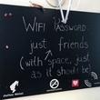 Пароль для Wi-Fi в музее just friends — отсылка к давай останемся друзьями.