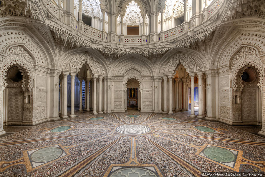 Белый зал для танцев Кастэлло Саммеззано / La Sala Bianca da Ballo castello Sammezzano