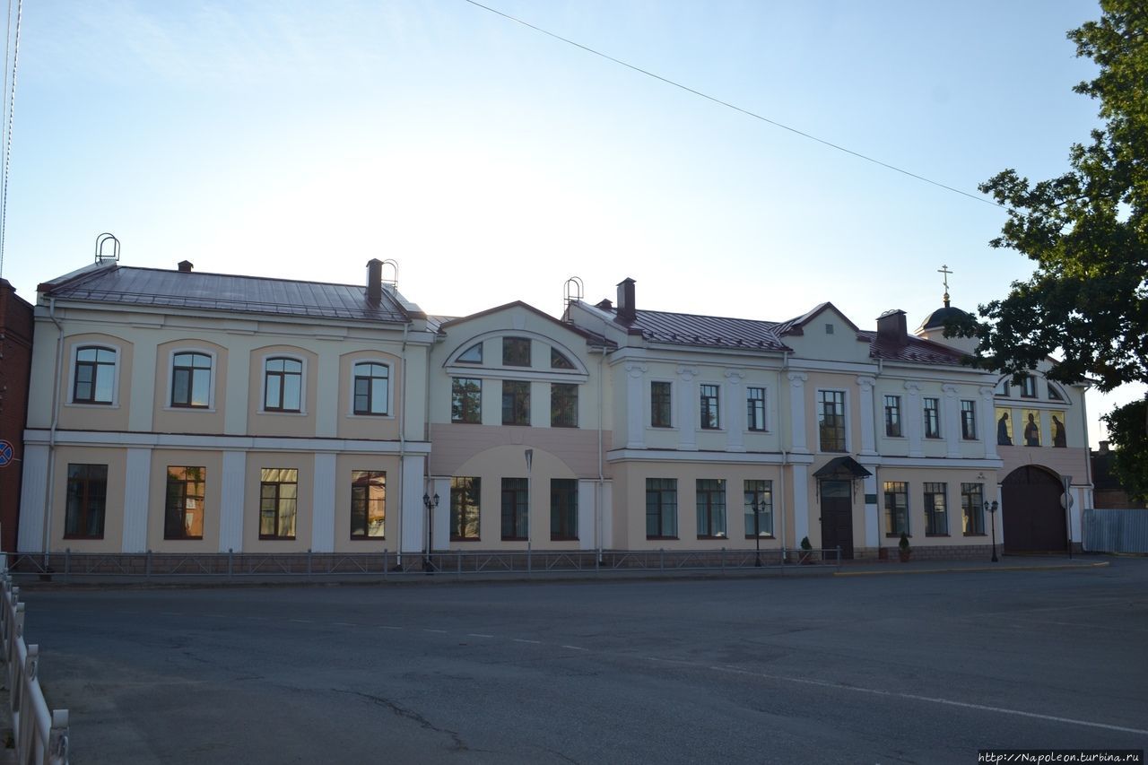 паломнический центр / pilgrimage center