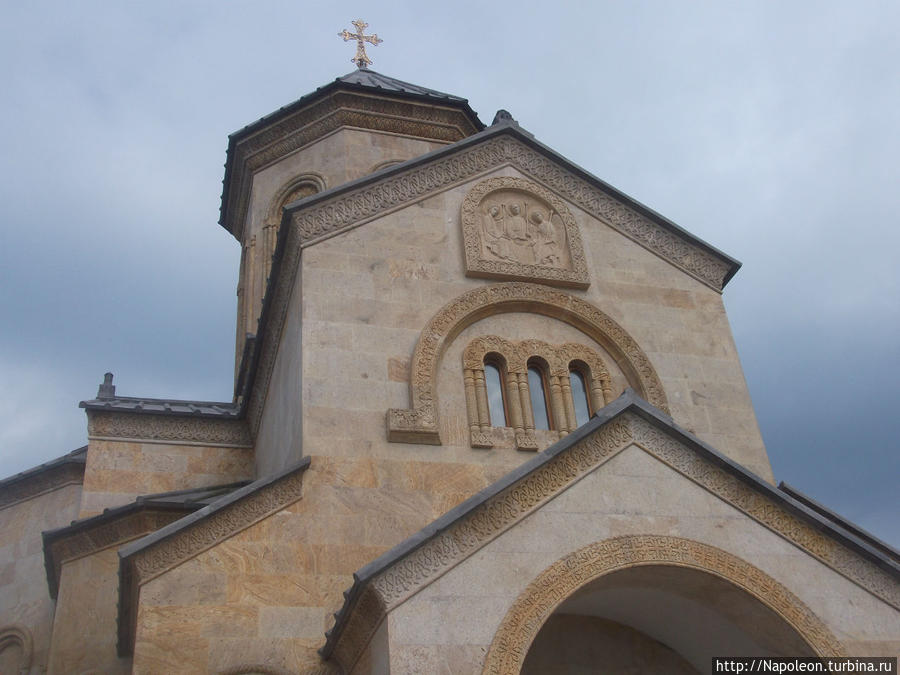 Гора Самеба . Закат второй Батуми, Грузия