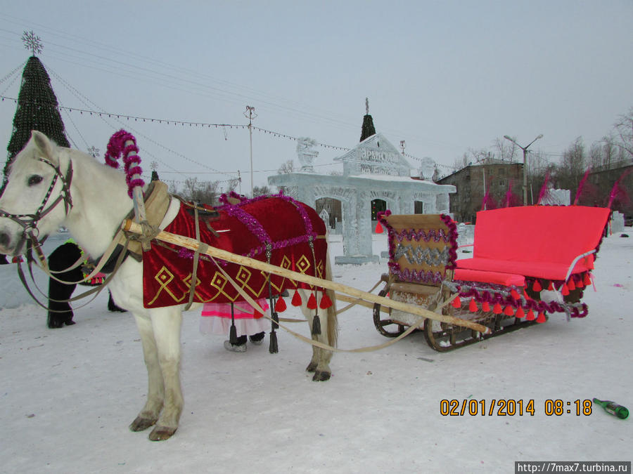 Прогулка по Новогоднему ледовому городку Красноярск, Россия