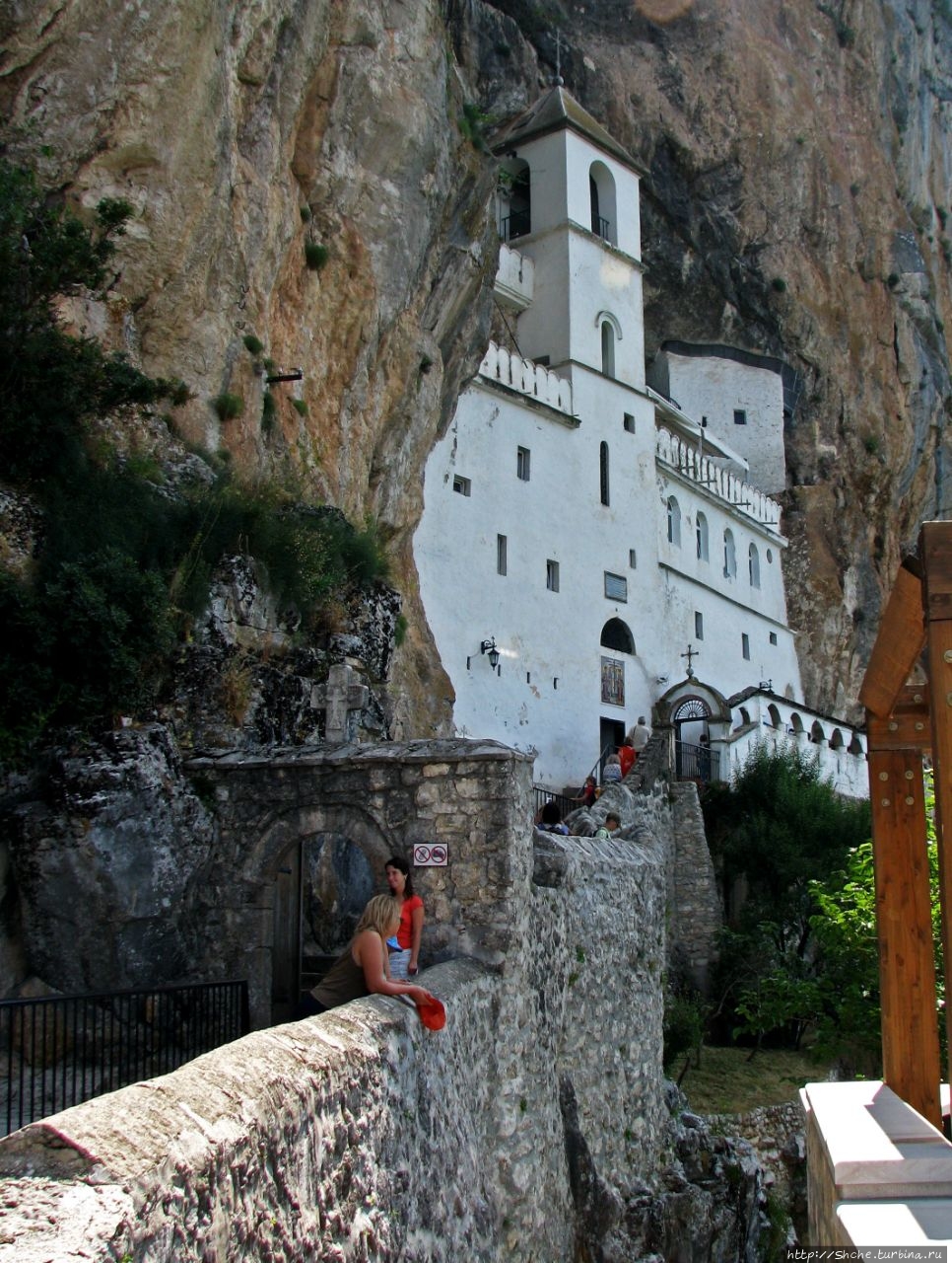 Монастырь Острог монастырь Острог, Черногория