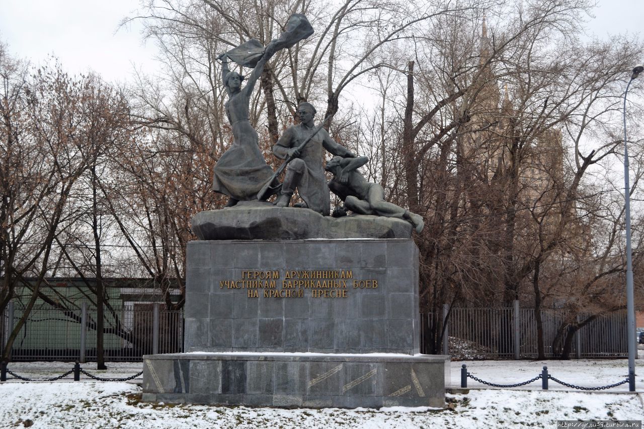 Памятник героям-дружинникам 1905 года / Das Denkmal den Helden-freundinnen 1905