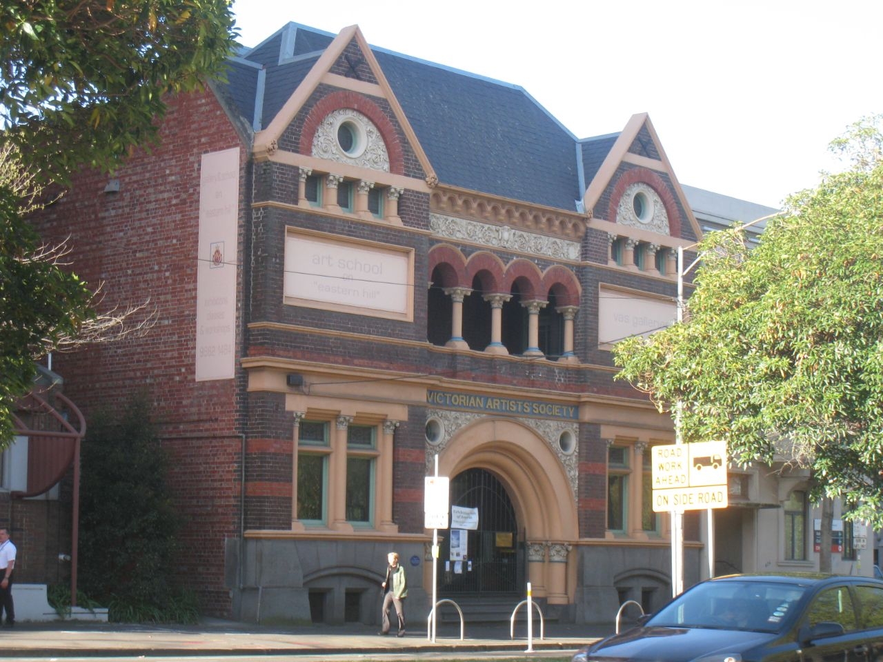 Здание Викторианского общества художников / Victorian Artists Society