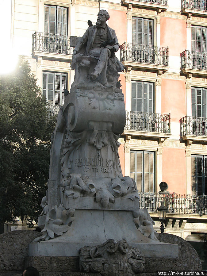 Памятник Фредерику Солеру Барселона, Испания