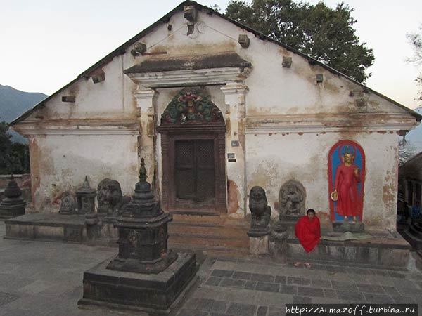 храм Шантипур / Shantipur Temple
