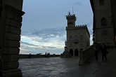 а вот и центральная площадь с Палаццо Публико — резиденцией правительственных органов государства Сан-Марино и мэрии города Сан-Марино.
