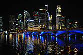 Ночной Сингапур. Мост Эспланада.
