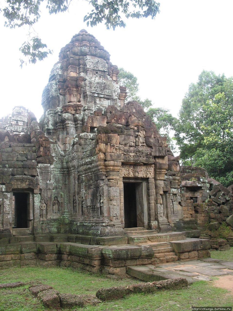 Храм Та Сом. Внутренние ворота-гопура Ангкор (столица государства кхмеров), Камбоджа