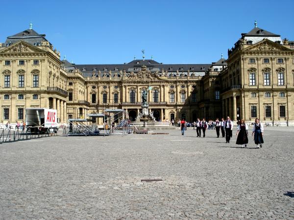Площадь Вюрцбургского Дворца (Резиденцплац) / Residence Square (Residenzplatz)